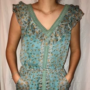 Floral light blue v neck dress ruffles